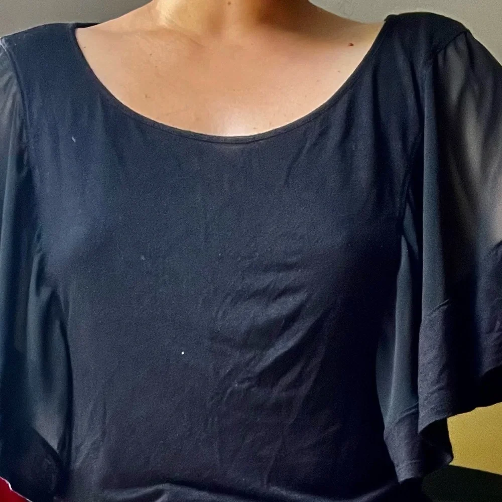 Pants & blouse - Picture 2 of 3
